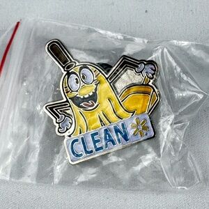 NWT Walmart Official Employee Pin